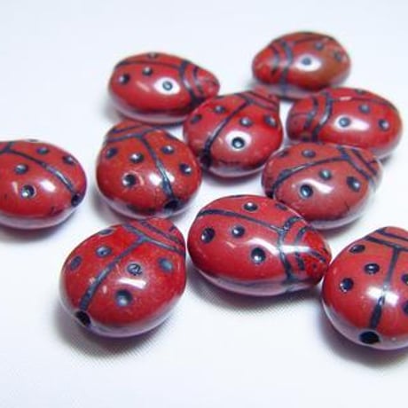 チェコ製 てんとうむし (中) １４×１１mm【５個】