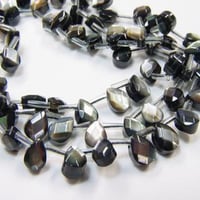 黒蝶貝 ピアドロップ 7×5mm