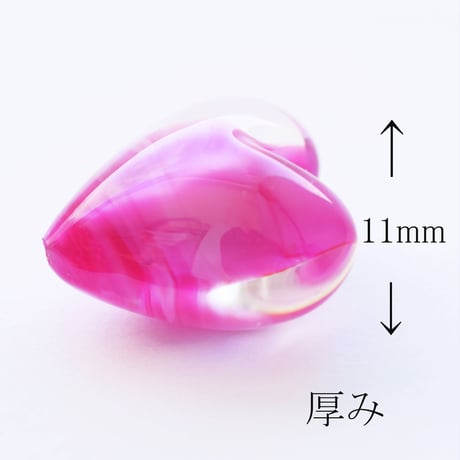 【全９色】チェコ製 ボヘミアンハート 17mm×18mm　１個