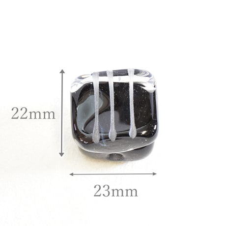 【ベネチアン】　カテリーナ　クリアブラック　22ｍｍ