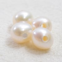 淡水パール　ホワイト　エッグ　5～5.5mm　穴1.5mm　【1個】