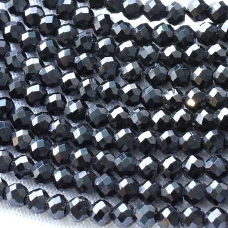 ブラックスピネル ファセットダイヤカット 2.5mm