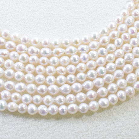 淡水パール エッグ 4mm 【40cm】