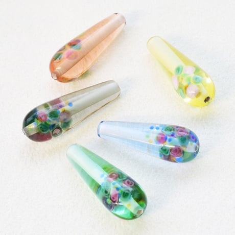 【全５色】チェコ製 リリアン ２５×８mm　１個