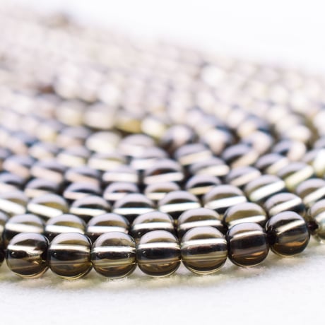 スモーキークォーツ 4mm (丸玉)