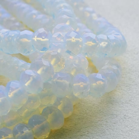 シンセティックオパール カットロンデル 5×8mm