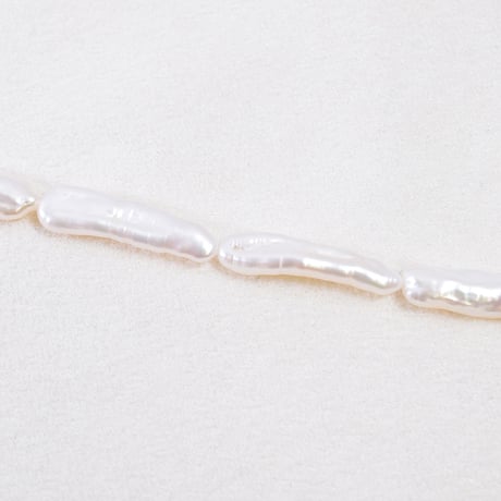 淡水パール　ホワイト　ビワ　19～25㎜　【38cm】