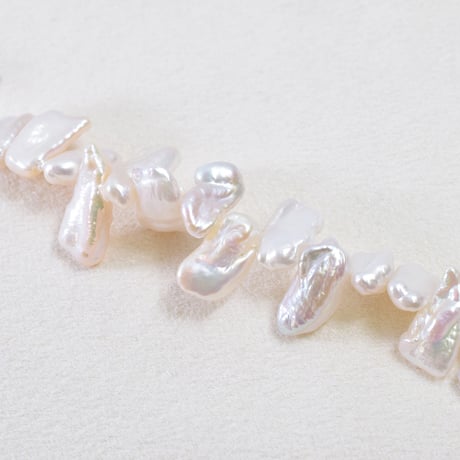 淡水パール　ホワイト　ケシ　6×13mm　【36㎝】