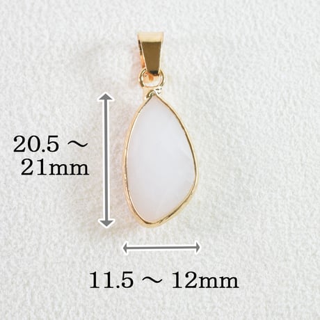 天然石チャーム　バチカン付　水晶(白）変形ペアシェイプ　20.5×11.5mm　【1個】
