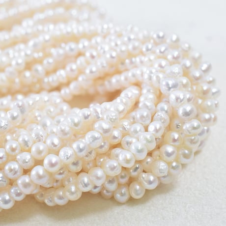 淡水パール　ホワイト　エッグ　約3mm【35㎝】