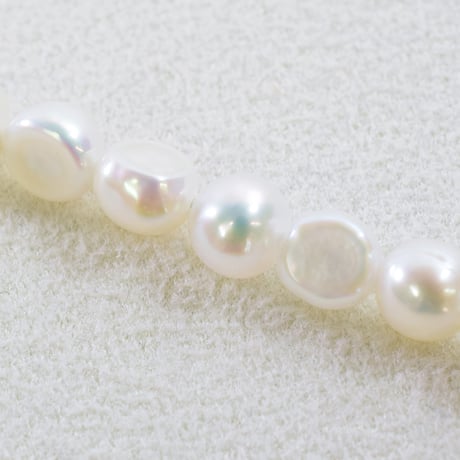 淡水パール ホワイト ボタン 約5.5mm 【39cm】