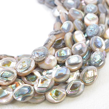 アバロンシェル×水晶カービングピアス ニュージーランド パウア貝 アンティークモチーフ ピアス アバロン