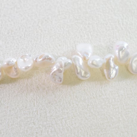 淡水パール　ホワイト　ケシ　約5～6.5mm　【10cm】