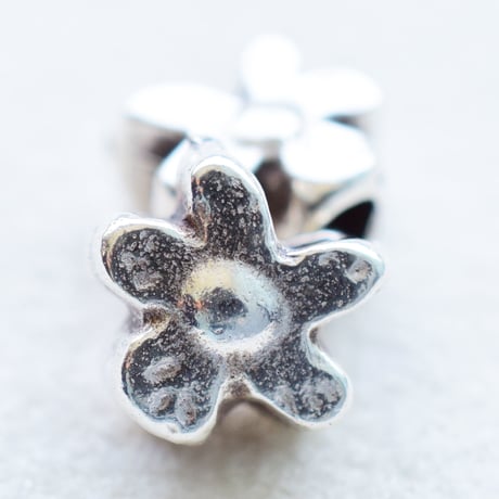 メタルモチーフ　フラワー9mm【X9・10個】