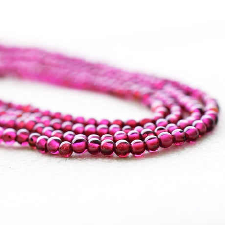ガーネット 2mm (丸玉)