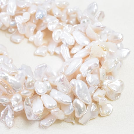 淡水パール　ホワイト　ケシ　6×13mm　【36㎝】