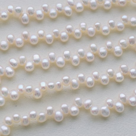 淡水パール  ホワイト ドロップ  6～6.5mm