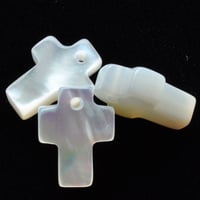 白蝶貝クロス【6×8mm・1個】