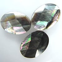 黒蝶貝 オーバルカット 13×18mm【1個】