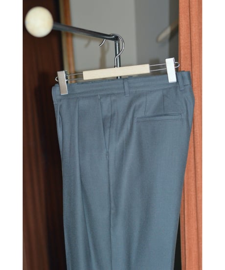 TWO TUCK SLACKS /  CHARCOAL GRAY