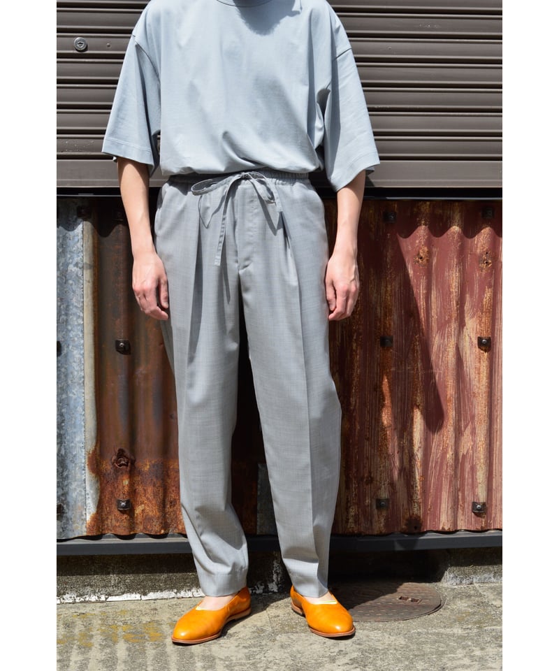 【MARKAWARE】PEGTOP EASY TROUSERS CHARCOAL