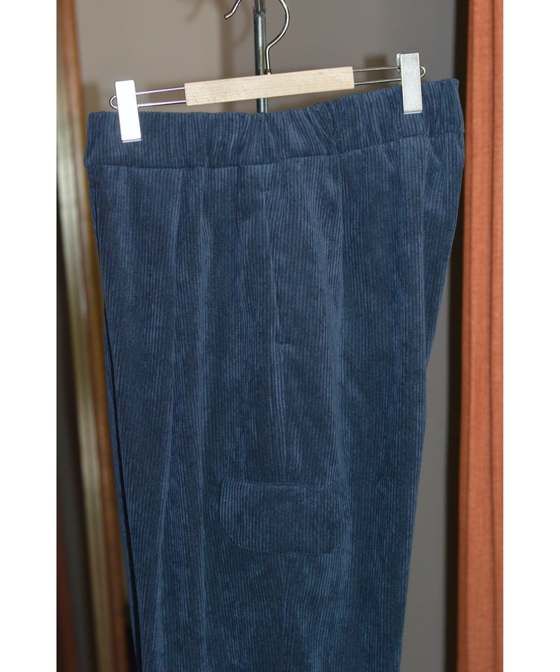 8.5分丈カーゴパンツ / ポリエステルコーディロイ / Navy 8.5分丈カーゴパンツ / ポリエステルコーディロイ / Navy