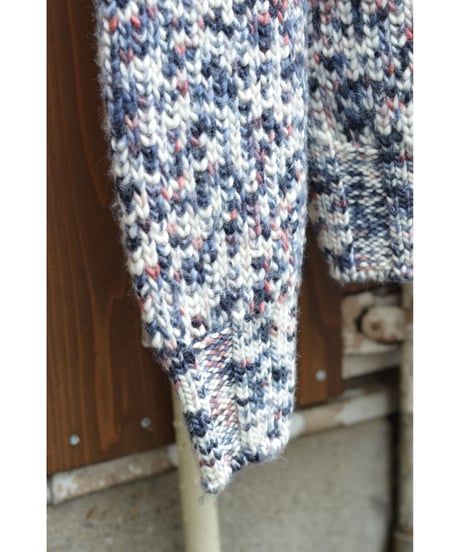 print dye yarn crewneck Pullover / Navy x Pink