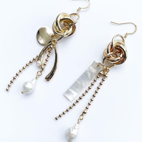 gather pearl ( pierce / earring )