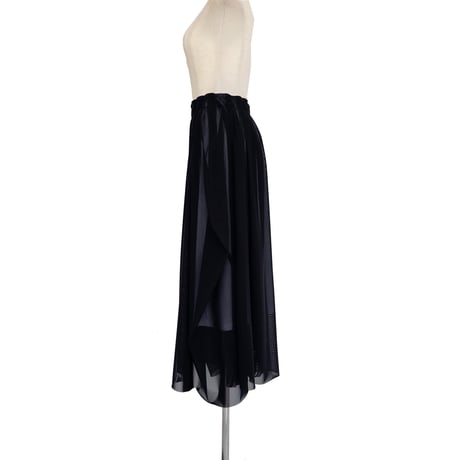 divka ディウカ  Nylon Power Net Long Skirt