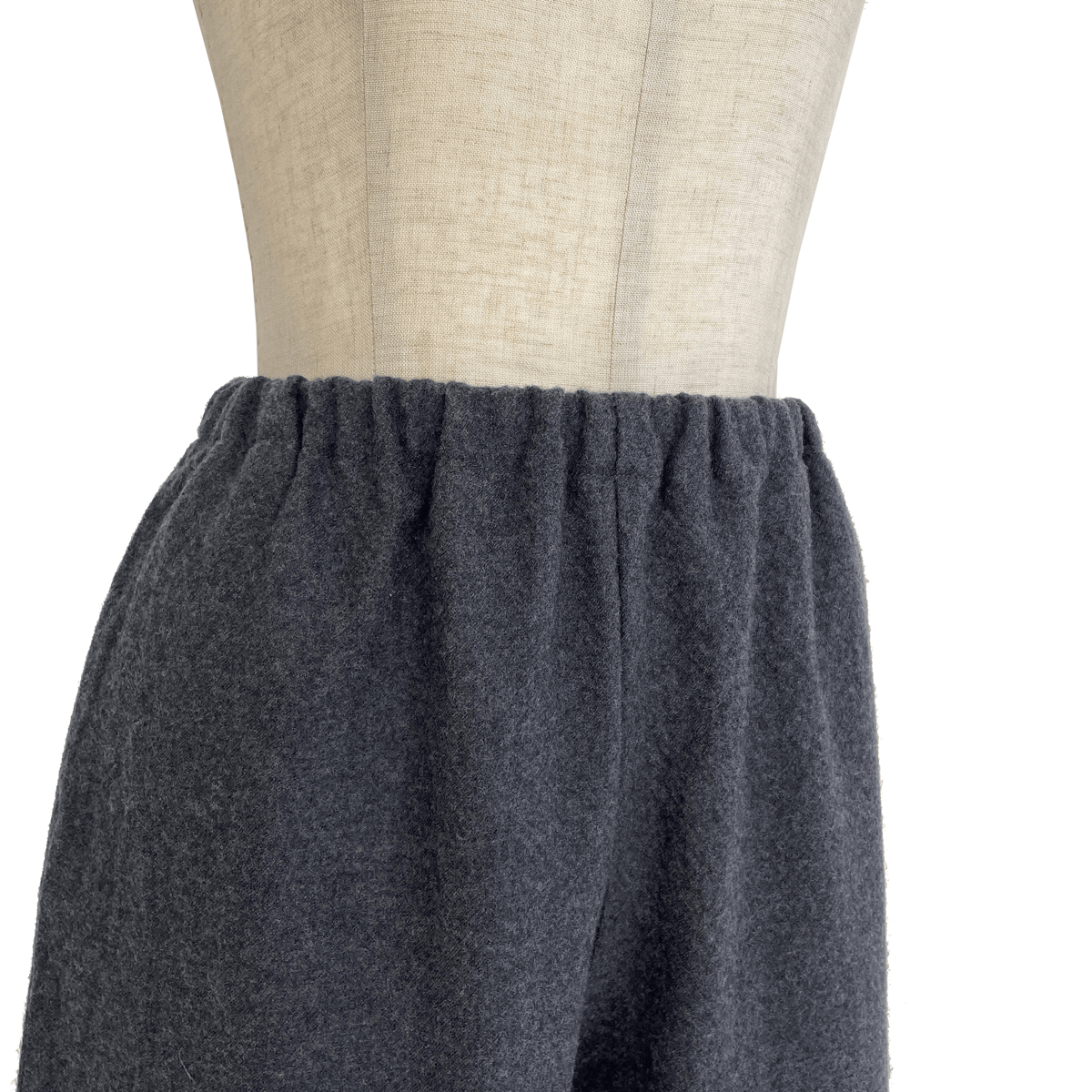 美品　apuntob アプントビー　リネンウールパンツ apuntob（アプントビー）ウール・クロップドパンツ | BON MARUSE