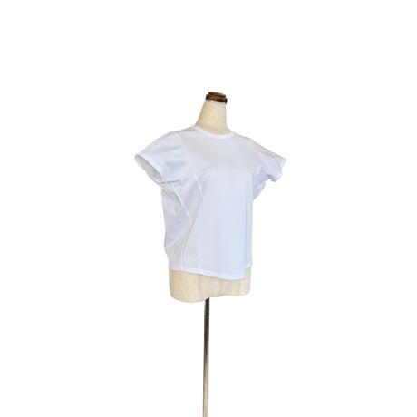 support surface サポートサーフェス　背面プリーツ・カットソー  White
