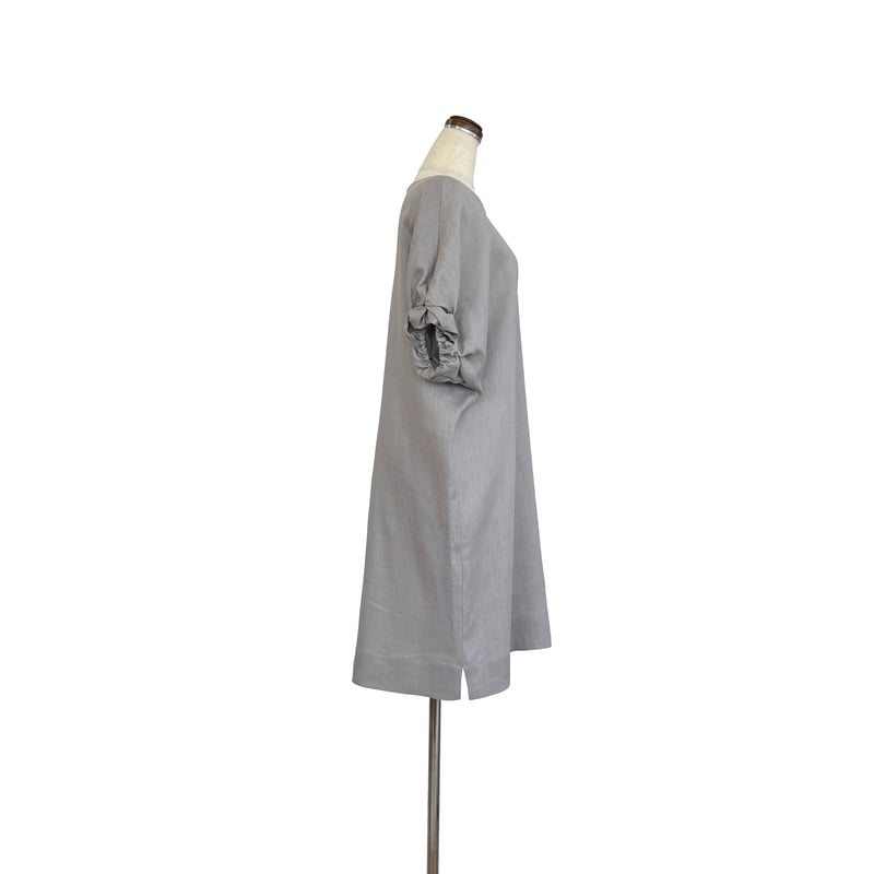 極美品 ルクソ by ステファニア カレラ リネンマキシワンピース 白 イタリア LUKSO' by stefania carrera (ステファニア カレラ) ギャザースリー