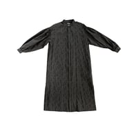 apuntob（アプントビー）ウール6分袖ワンピース 黒炭グレー | BON