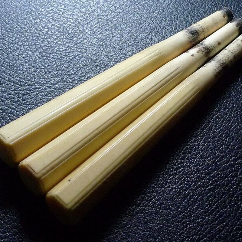 △三味線道具/本象牙材六角面取糸巻69g/糸締め3本セット材料△NE99