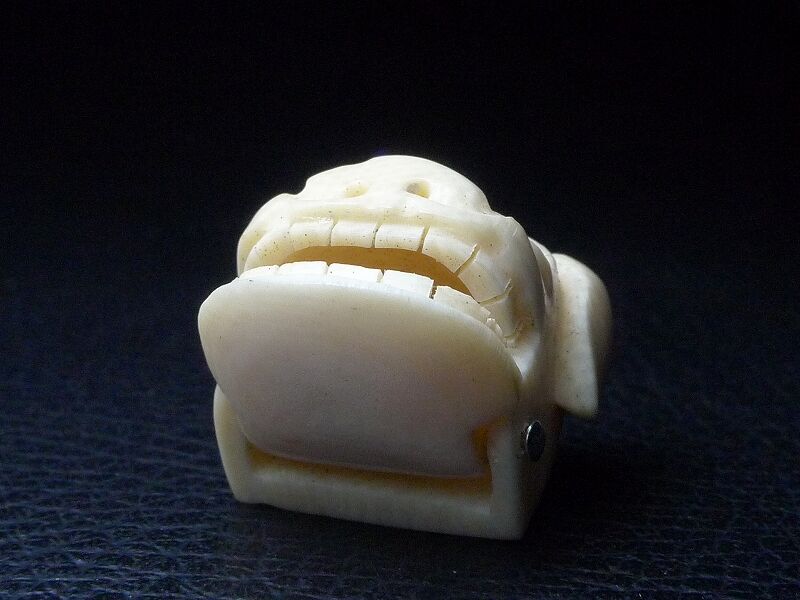 △本象牙獅子舞キーホルダー6g△NE97△ | 象牙屋本舗 こほく堂 本象牙