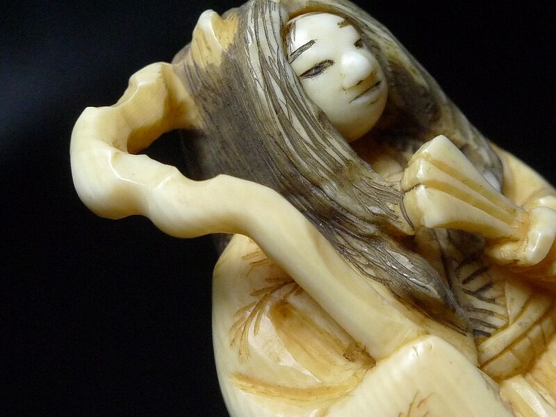 △松山作・本象牙能楽根付34g・提げ物△NE94△ | 象牙屋本舗 こほく堂