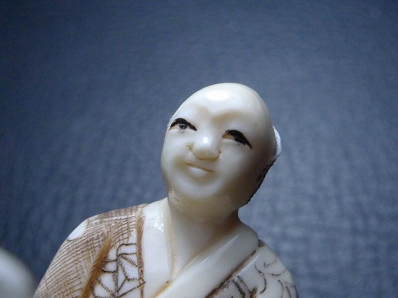 大型根付　浮世絵春画　無着色根付　天然素材牙彫　逸品希少品 △松山作・本象牙春画根付21g・提げ物△NE60△ | 象牙屋本舗 こ