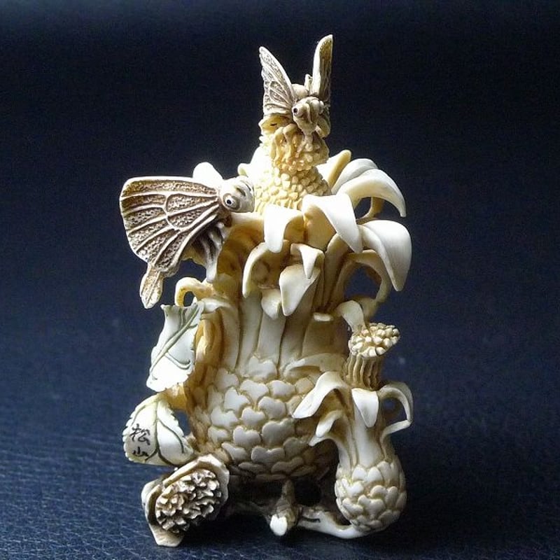 △松山作・本象牙花蝶彫刻鼻煙壷22g・細密彫刻△NE11△ | 象牙屋本舗