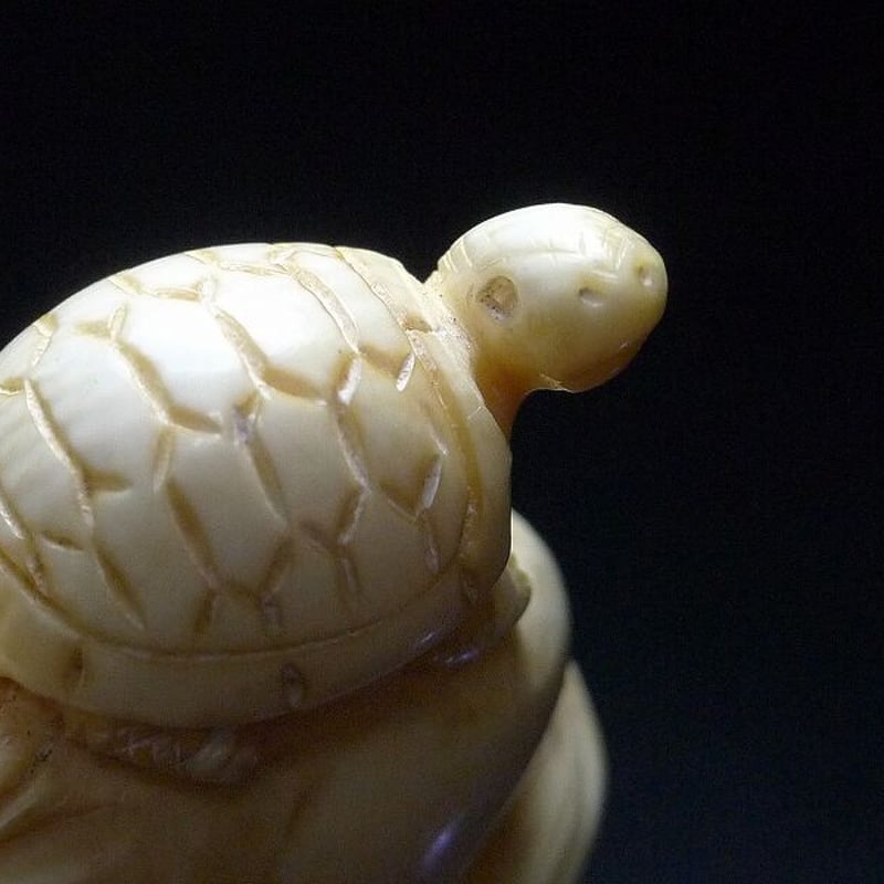 根付　おかめ　天然素材　動物牙　提げ物　時代 根付 おかめ 天然素材 動物牙 提げ物 時代