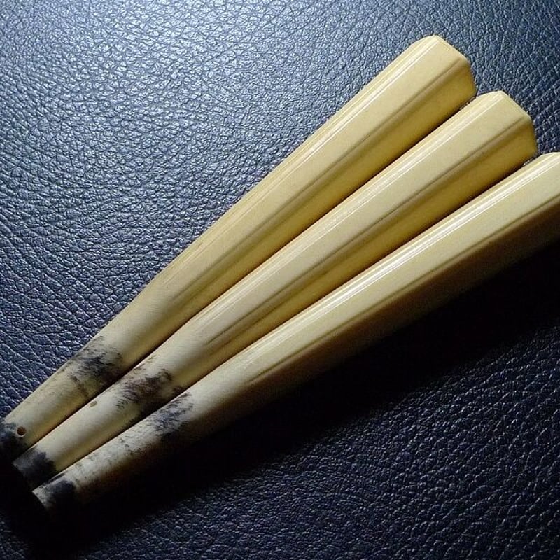 △三味線道具/本象牙材六角面取糸巻69g/糸締め3本セット材料△NE99