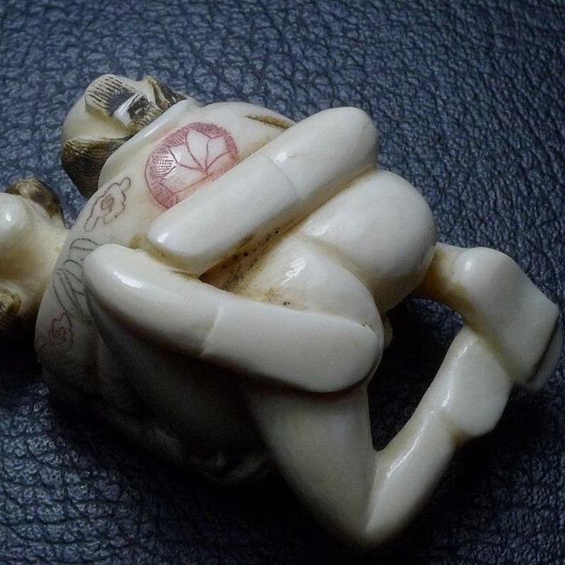 根付　春画　中国　アンティーク　提げ物 根付 春画 中国 アンティーク 提げ物 - メルカリ