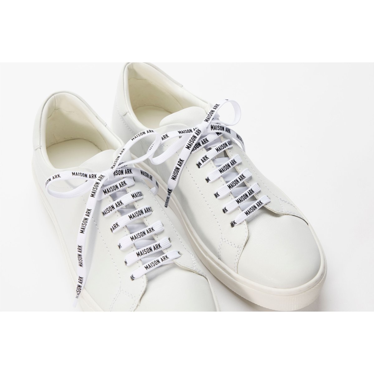 新品MAISON EUREKA ホワイトロッキンホース スリングバックシューズ 新品MAISON EUREKA ホワイトロッキンホース スリングバックシューズ