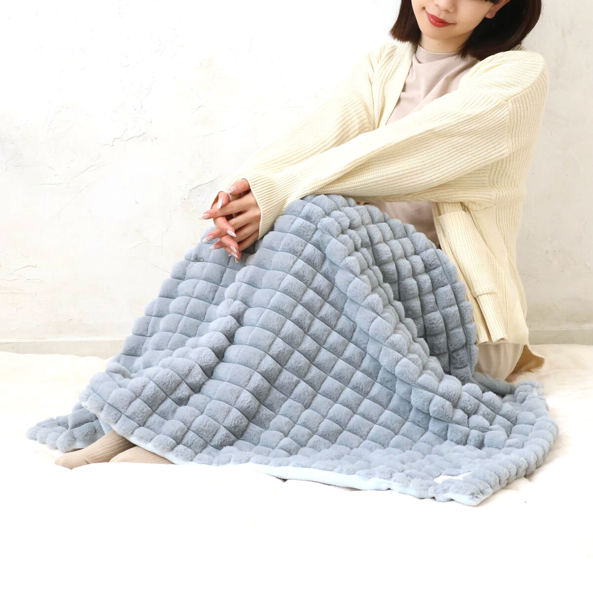 【ハンドメイド】ぽこぽこブランケット ブランケット ぽこくしゅケット ぽこぽこデザイン｜ハーフ