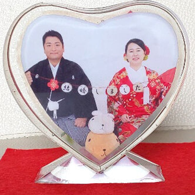 写真たて　フォトフレーム　ハート型金属製 71wWUBwdhyL._AC_UF350,