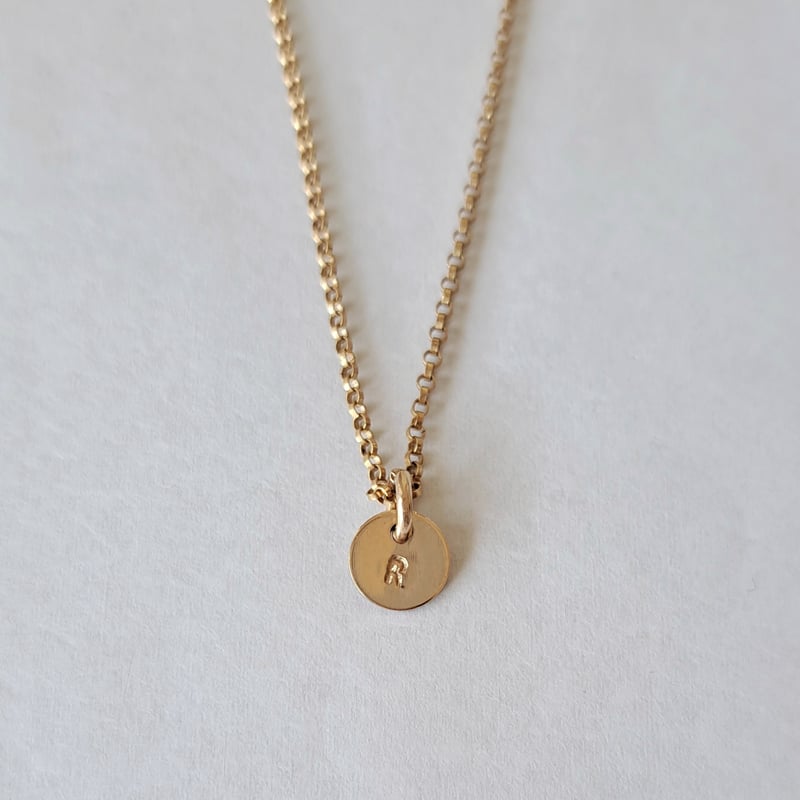 4人のイニシャルネックレス | ナンバー（数字）とイニシャルの