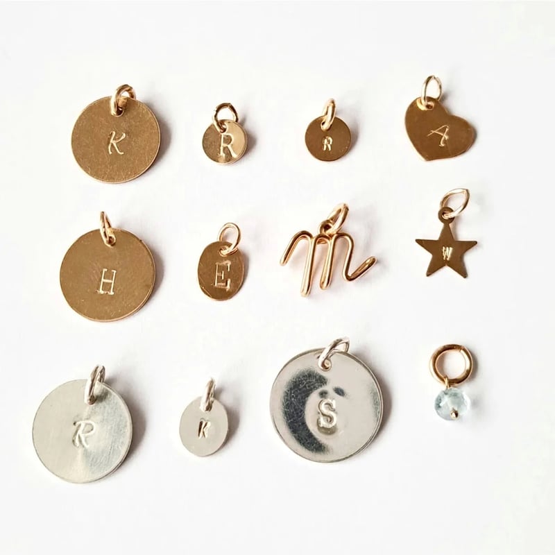 ミニイニシャルプレートチャーム [シルバー925] 【着せ替え