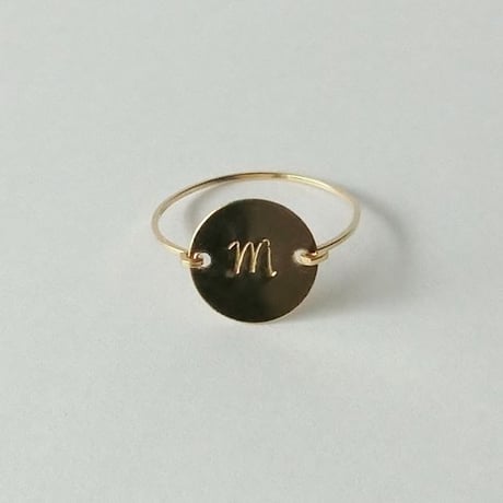 イニシャルプレートリング