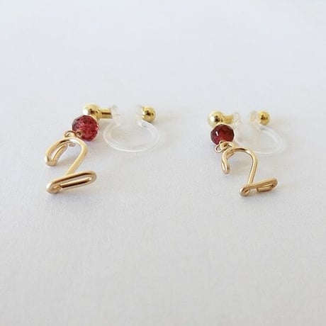 数字(ナンバー)と誕生石のイヤリング(ノンホールピアス)