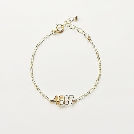 数字(ナンバー)4ケタチェーンブレスレット