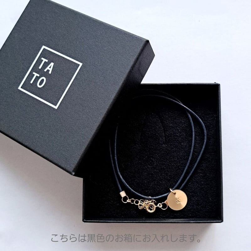 イニシャルプレートレザーコードネックレス | ナンバー(数字 イニシャルプレートレザーコードネックレス | ナンバー(数字